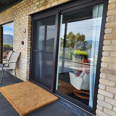 Waterfront Abode - 2 Bedrooms Hobart Exteriör bild